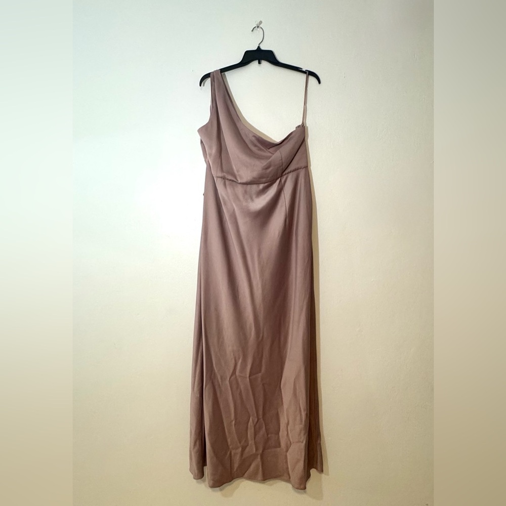 BHLDN | 26W | Dylan One-Shoulder Satin Side Slit Dress - Picture 4 of 9